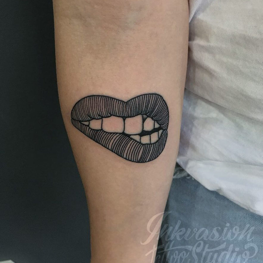 Biting Lips Linework Tattoo